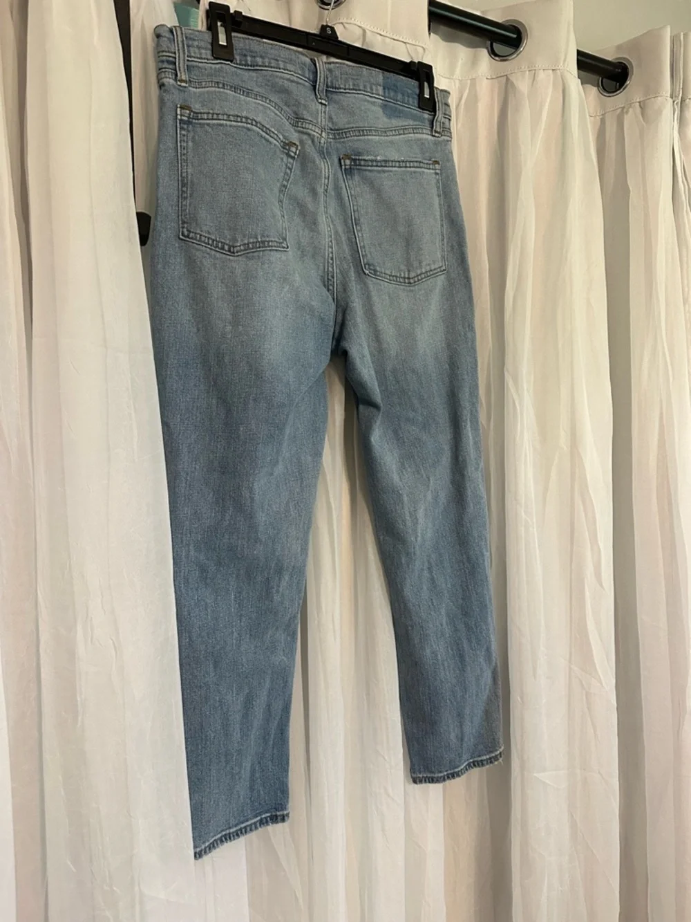 Abercrombie & Fitch straight leg